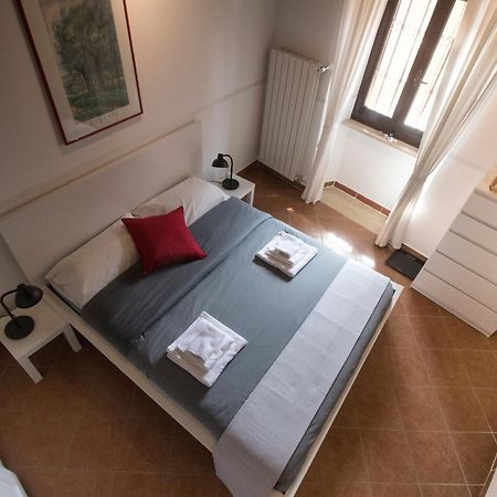 Apartmán Casa Q163A Tuscolana Next To Metro Řím Exteriér fotografie