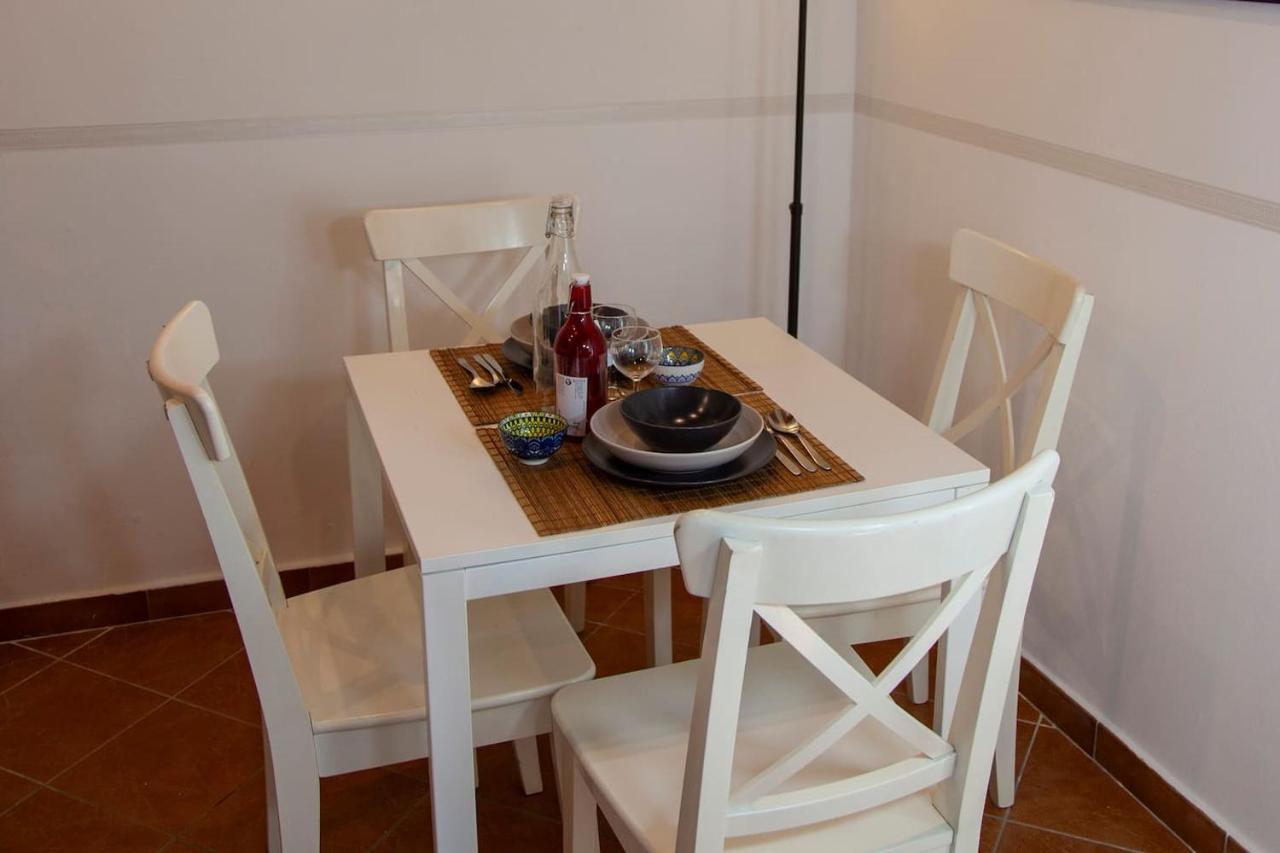 Apartmán Casa Q163A Tuscolana Next To Metro Řím Exteriér fotografie